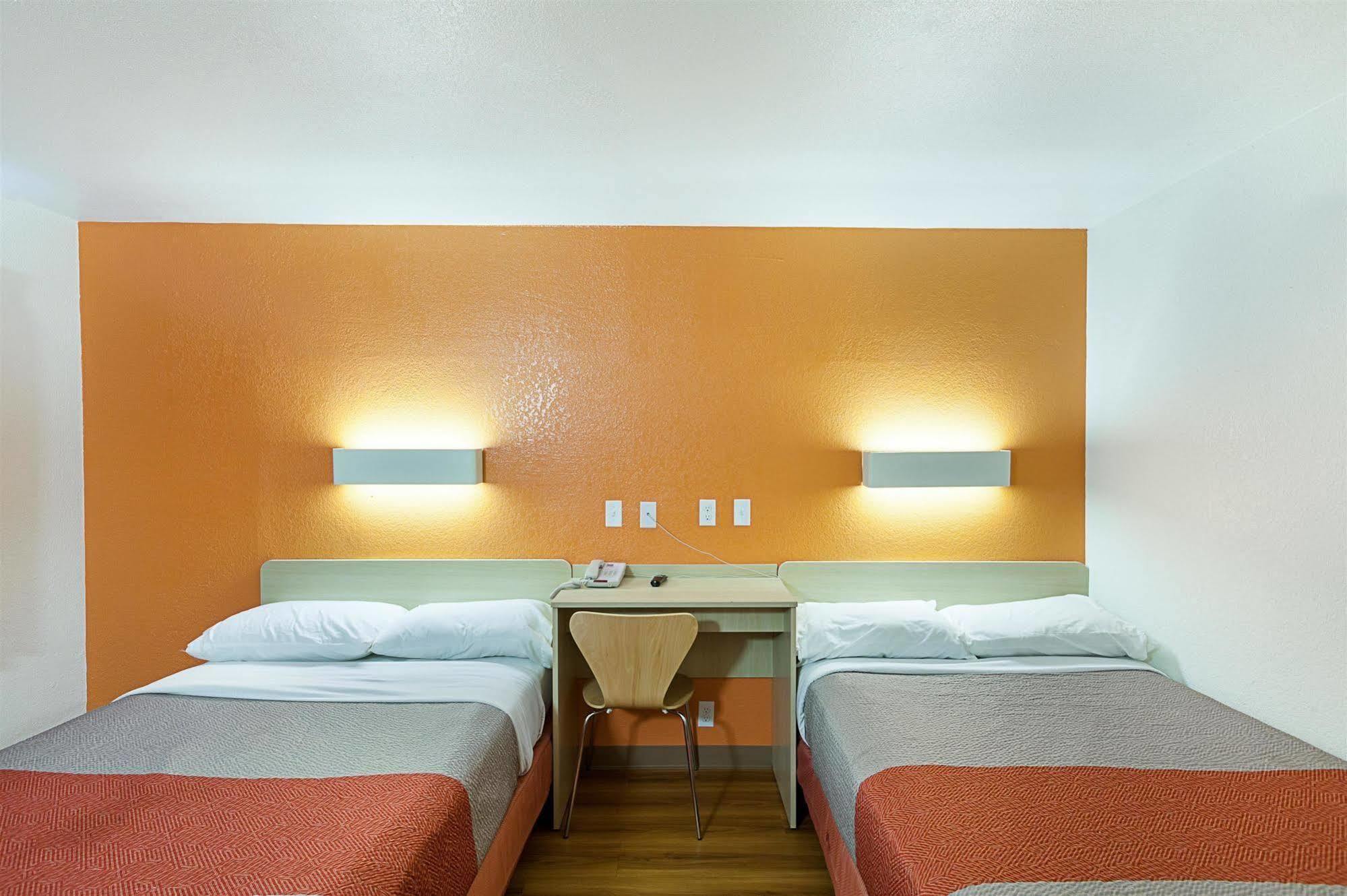 Motel 6-North Richland Hills, Tx Екстериор снимка